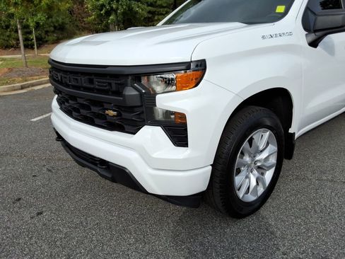 Certified 2022 Chevrolet Silverado 1500 Custom image 9