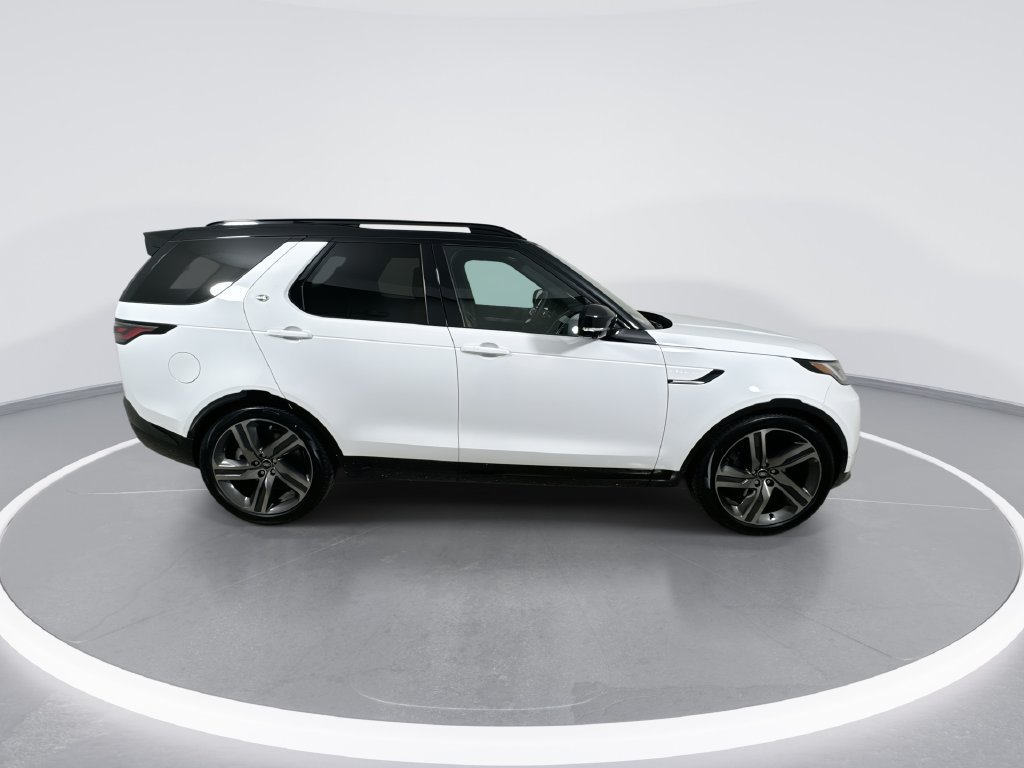 New 2026 Land Rover Discovery Limited Edition AWD/4WD image 9