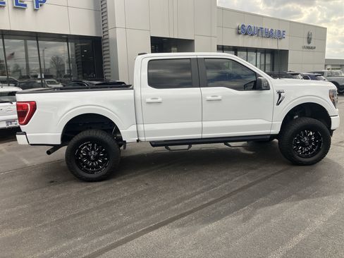 Used 2023 Ford F150 XLT w/ Trailer Tow Package AWD/4WD image 8