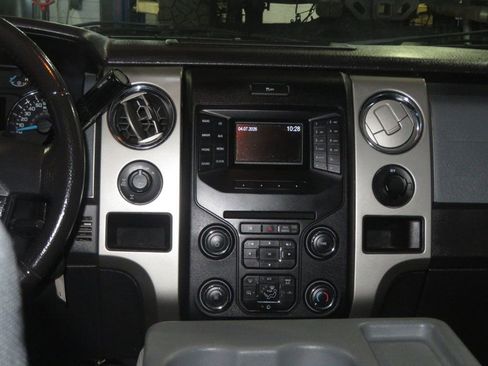 Used 2014 Ford F150 XLT w/ Equipment Group 301A Mid image 38