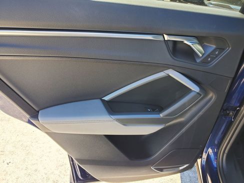 Used 2021 Audi Q3 2.0T Premium Plus w/ Premium Plus Package image 8