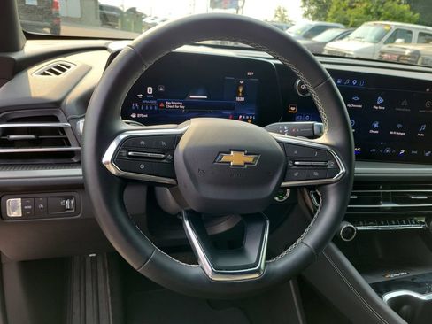 Used 2026 Chevrolet Traverse LT FWD image 26