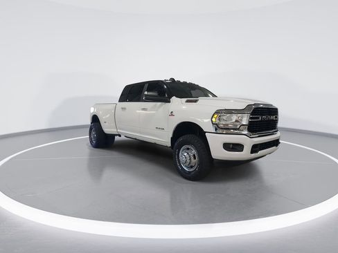 Used 2019 RAM 3500 Big Horn AWD/4WD image 2
