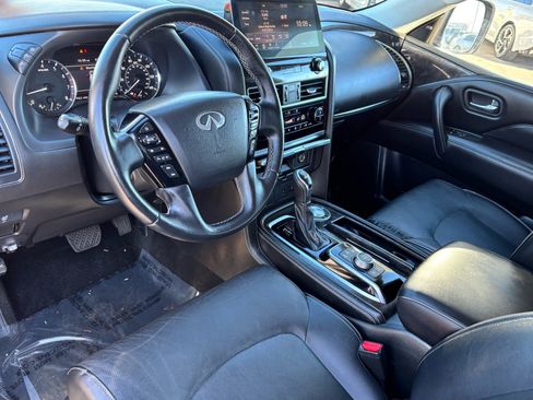 Used 2022 INFINITI QX80 Luxe image 18