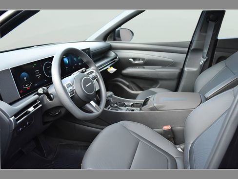 New 2026 Hyundai Santa Cruz SEL FWD image 8