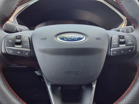 Used 2023 Ford Escape ST-Line w/ Tech Pack #1 AWD/4WD image 17