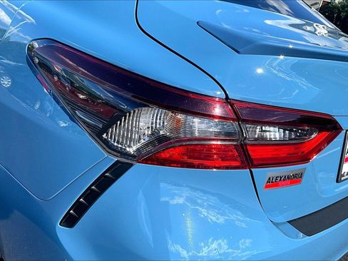 Used 2024 Toyota Camry SE AWD/4WD image 27