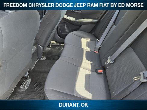Used 2025 Nissan Sentra SV FWD image 20