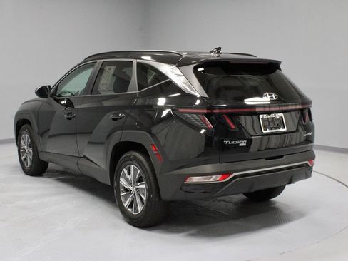 Used 2023 Hyundai Tucson Blue AWD/4WD image 9