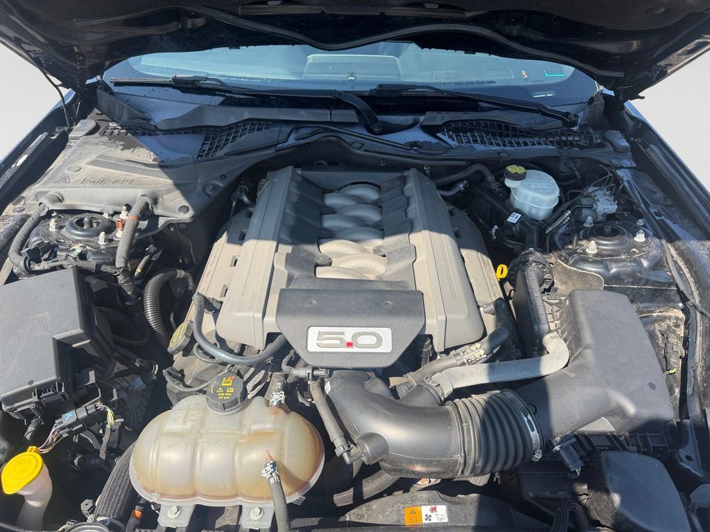 Used 2017 Ford Mustang GT RWD image 24