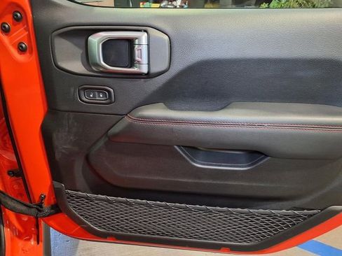 Used 2019 Jeep Wrangler Unlimited Rubicon image 28