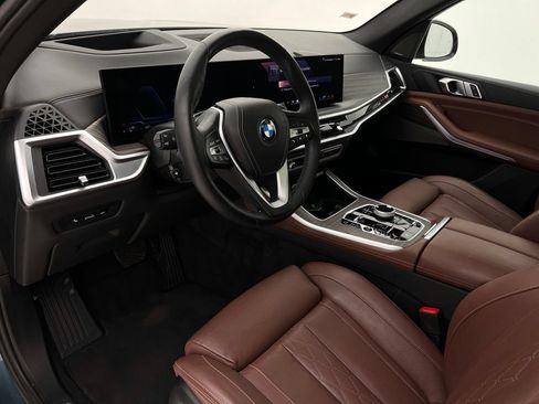 Used 2024 BMW X5 xDrive50e w/ Executive Package AWD/4WD image 12