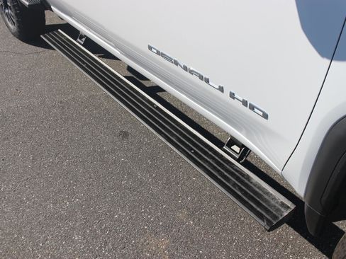 New 2026 GMC Sierra 2500 Denali Ultimate image 12