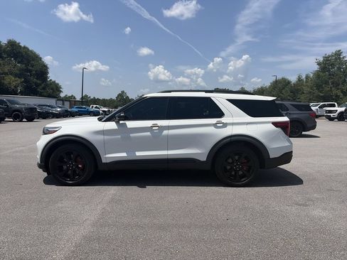 Used 2021 Ford Explorer ST w/ Equipment Group 401A AWD/4WD image 4