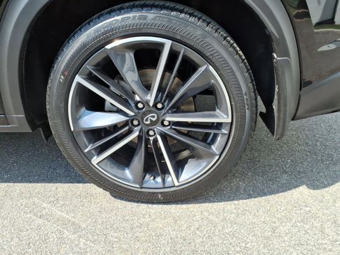 Used 2023 INFINITI QX50 Sport AWD/4WD image 9