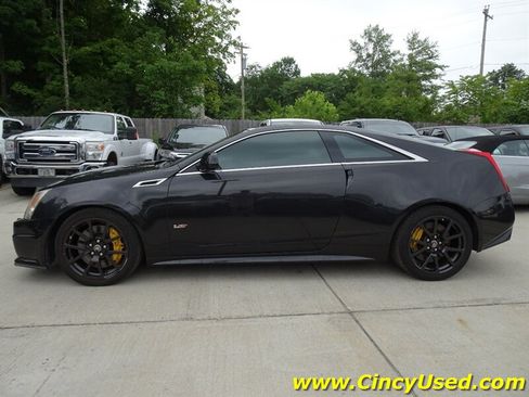 Used 2013 Cadillac CTS V RWD image 8