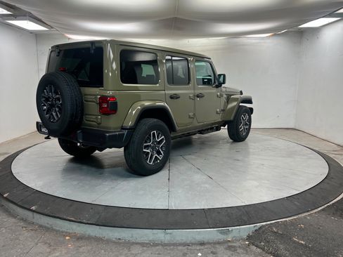 New 2026 Jeep Wrangler Unlimited Sahara w/ Safety Group AWD/4WD image 5