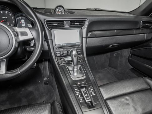 Used 2016 Porsche 911 Carrera GTS RWD image 25