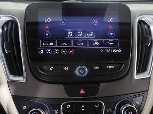 Used 2022 Chevrolet Malibu Premier FWD image 43