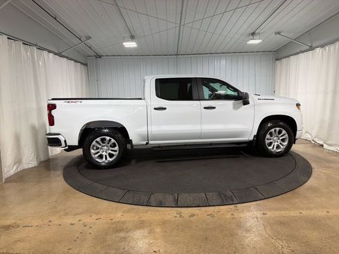 Used 2023 Chevrolet Silverado 1500 Custom w/ LPO, Dark Essentials Package image 10