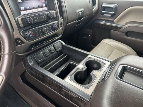 Used 2015 GMC Sierra 3500 Denali image 11