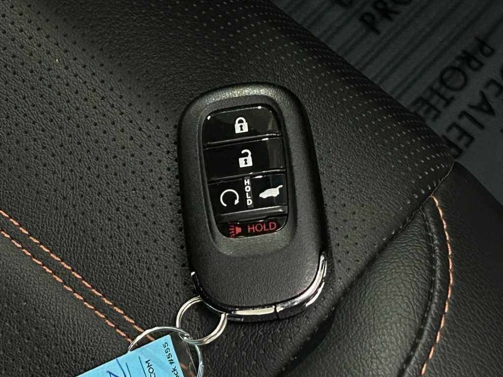 Used 2026 Honda CR-V Sport-L image 11