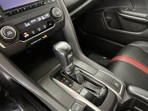 Used 2019 Honda Civic Sport image 24
