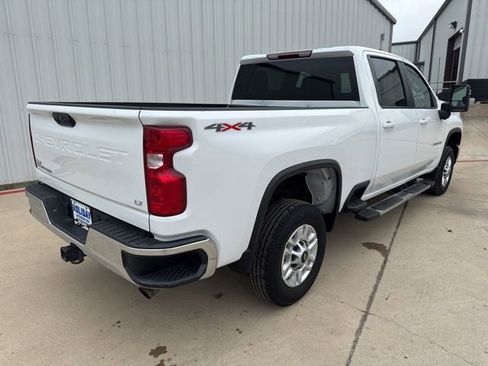 Used 2025 Chevrolet Silverado 2500 LT w/ Convenience Package AWD/4WD image 7