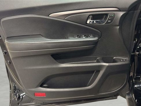 Used 2021 Honda Pilot Black Edition image 18
