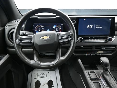 Used 2024 Chevrolet Colorado W/T RWD image 13