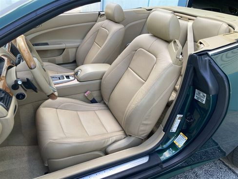 Used 2007 Jaguar XK Convertible RWD image 15