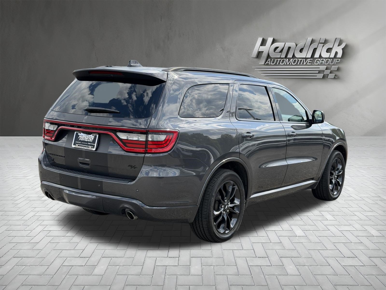 Used 2025 Dodge Durango R/T AWD/4WD image 10
