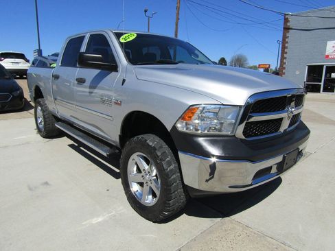 Used 2015 RAM 1500 ST w/ SXT Appearance Group image 2
