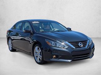 Used 2016 Nissan Altima 3.5 SL FWD video 3