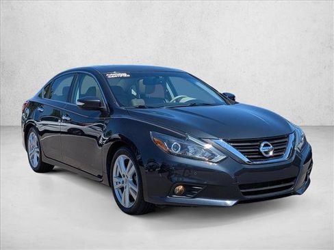 Used 2016 Nissan Altima 3.5 SL FWD image 3