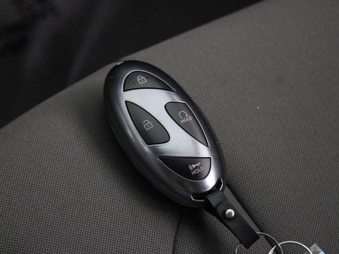 Certified 2026 Hyundai Elantra Sport FWD image 29