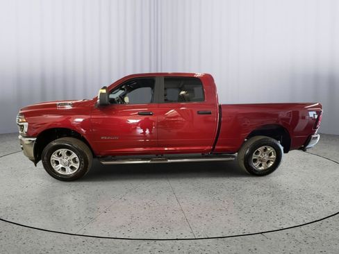 Used 2026 RAM 2500 Big Horn AWD/4WD image 2