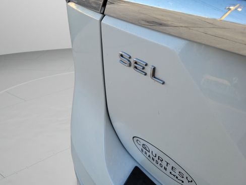Used 2024 Volkswagen Atlas SEL Premium R-Line AWD/4WD image 37