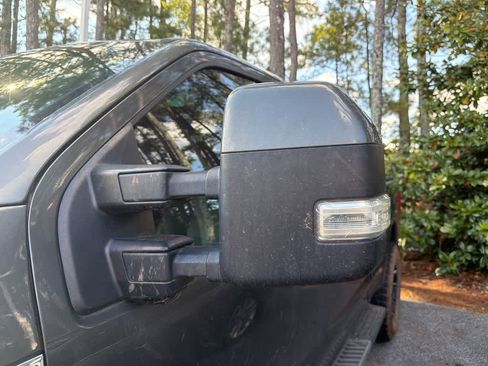 Used 2019 Ford F250 Lariat w/ Lariat Value Package AWD/4WD image 7