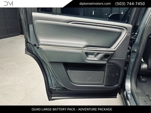 Used 2024 Rivian R1S Adventure AWD/4WD image 25