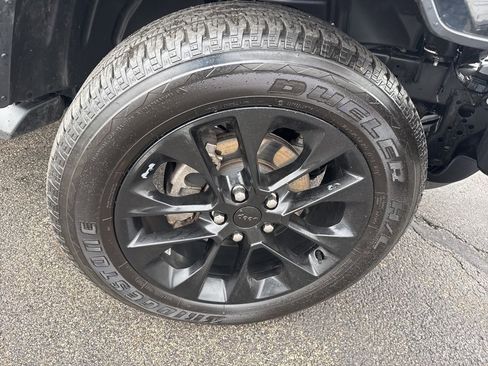 Used 2021 Jeep Wrangler Unlimited Sahara image 13