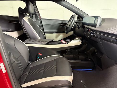 Used 2024 Kia EV6 GT-Line RWD image 14