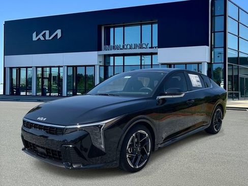 New 2026 Kia K4 GT-Line FWD image 3
