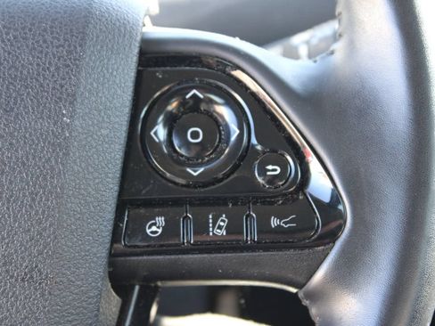 Used 2022 Toyota Prius Prime Limited FWD image 23