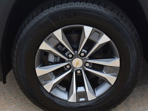 New 2026 Chevrolet Equinox LT image 10