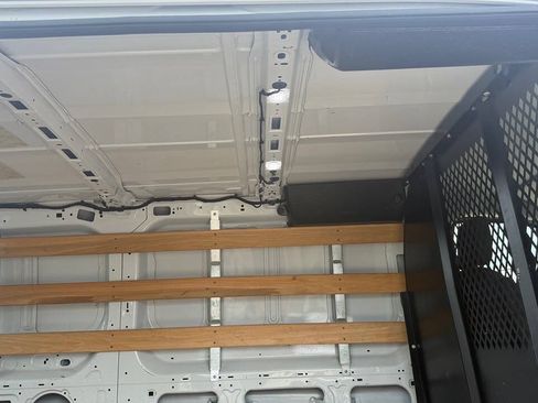 Used 2019 Ford Transit 250 130 Low Roof w/ Exterior Upgrade Package RWD image 32