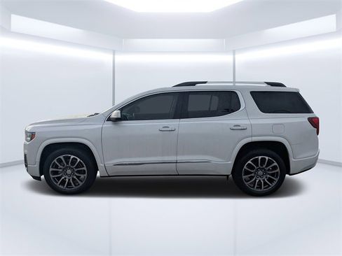 Used 2021 GMC Acadia Denali w/ Denali Technology Package image 6