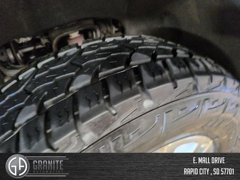 Used 2020 Chevrolet Silverado 2500 High Country w/ Safety Package II AWD/4WD image 29