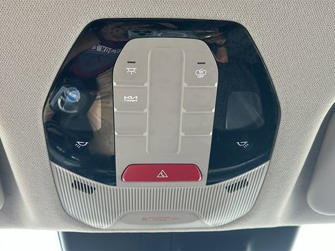 Used 2025 Kia K4 LXS image 30