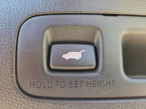 Used 2021 Honda CR-V Touring image 8